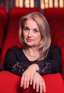 Portrait Katharina Sellheim ist passionierte Kammermusikerin.